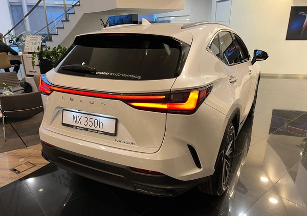 Lexus NX cena 229668 przebieg: 1, rok produkcji 2024 z Krynki małe 172
